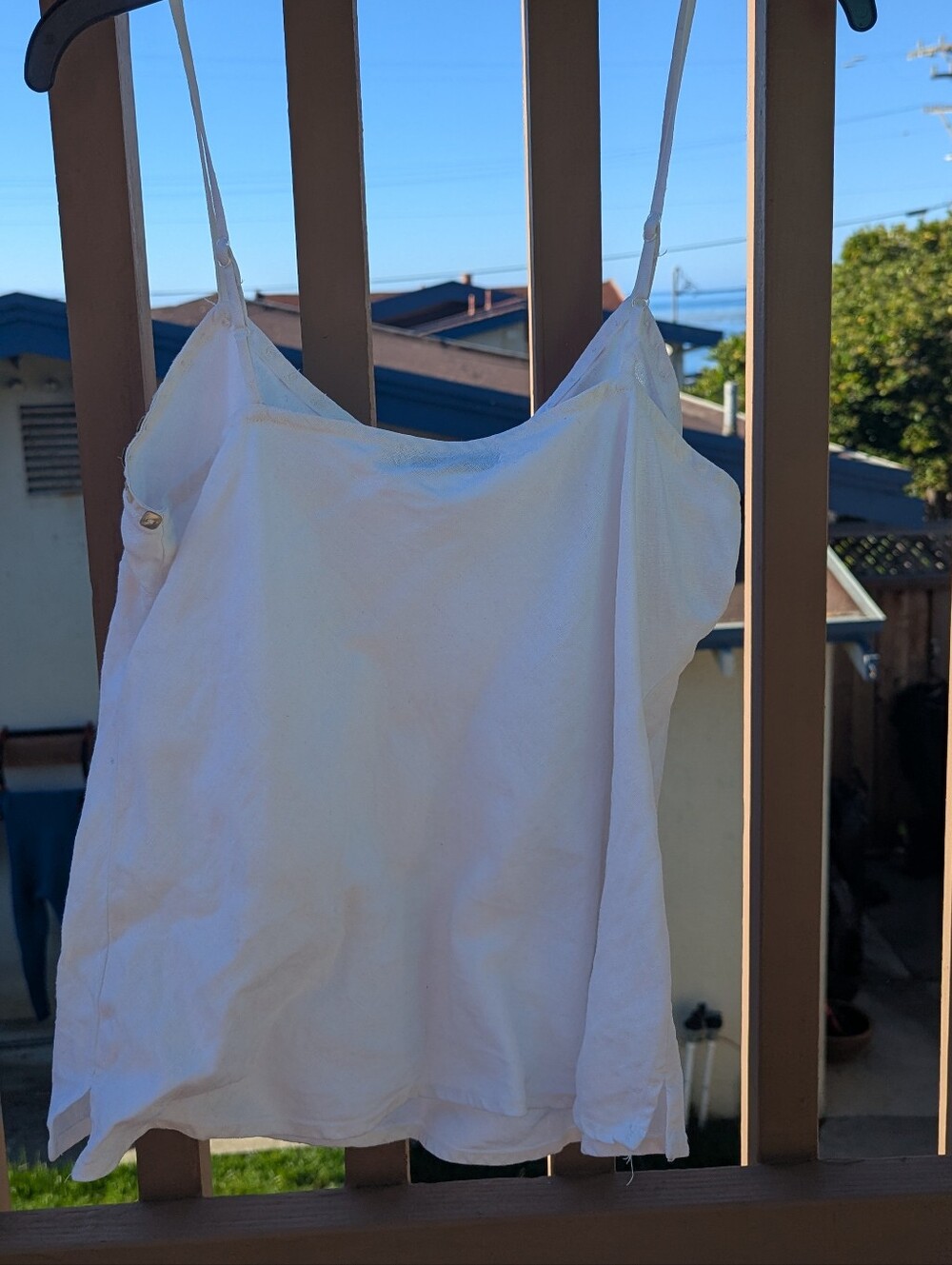Cut + Loose Shell Top - Picture 5 of 6
